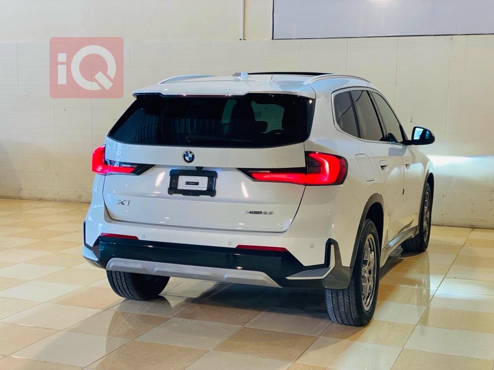 بي ام دبليو X1